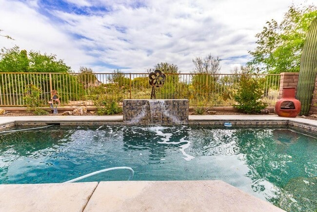 Building Photo - 4402 W Cloud Ranch Pl