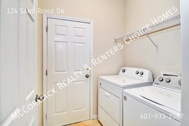 Building Photo - 124 Sand Ridge Dr