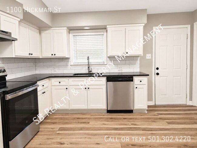 Building Photo - 1100 Hickman St