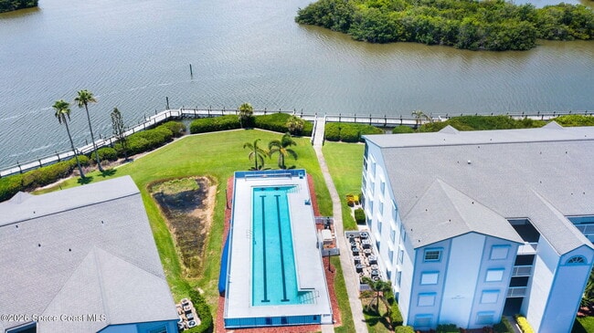 Building Photo - 630 S Brevard Ave