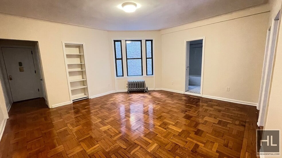 Building Photo - West 55th Street