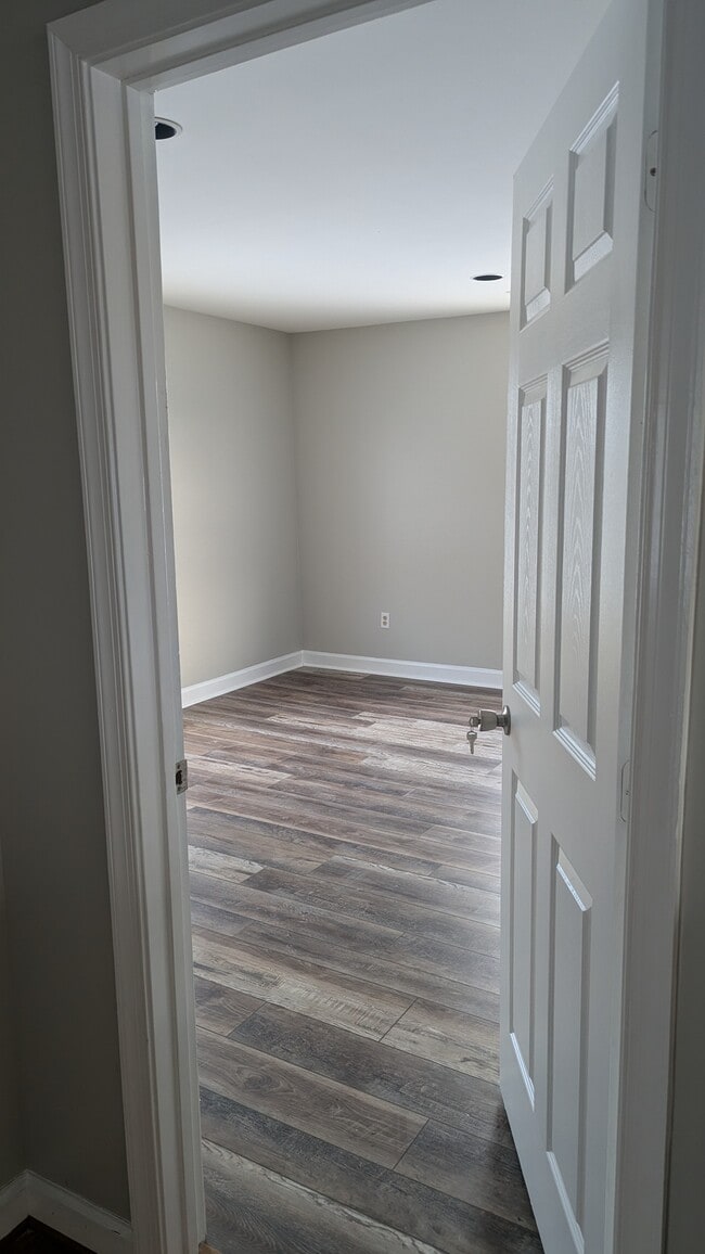 Building Photo - 3059 Midlothian Tpke