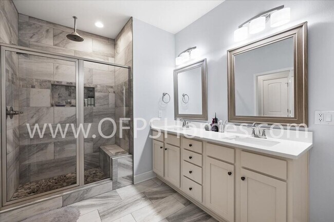 Building Photo - Fort Walton Beach Custom Build Home