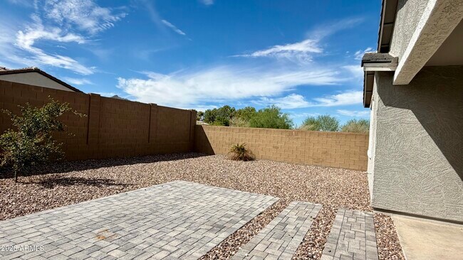 Building Photo - 1659 W Paseo Way