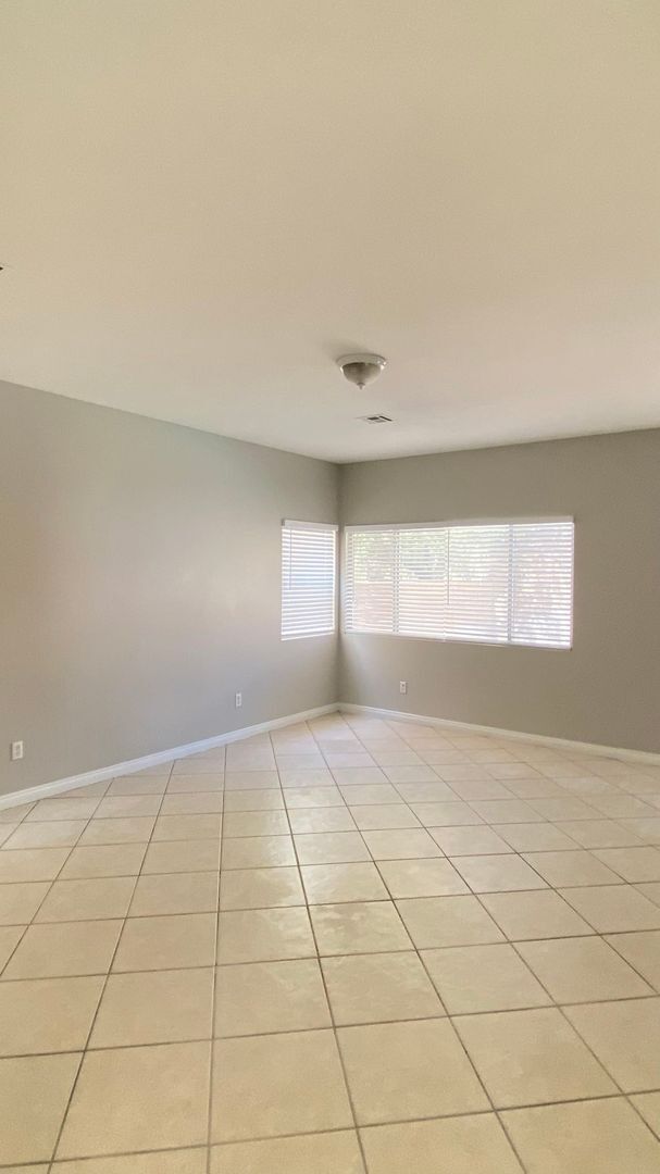 Building Photo - 3741 Tranquil Canyon Ct