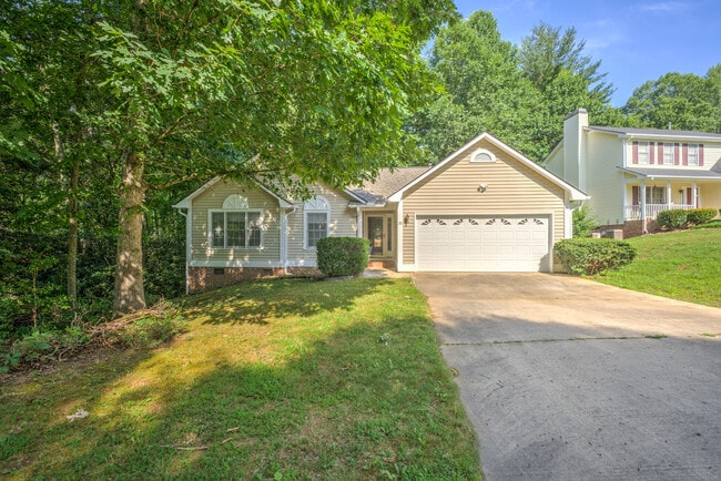 Building Photo - 10 Southchase Dr