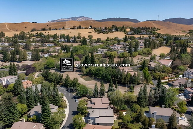 Building Photo - 441 Coventry Pl