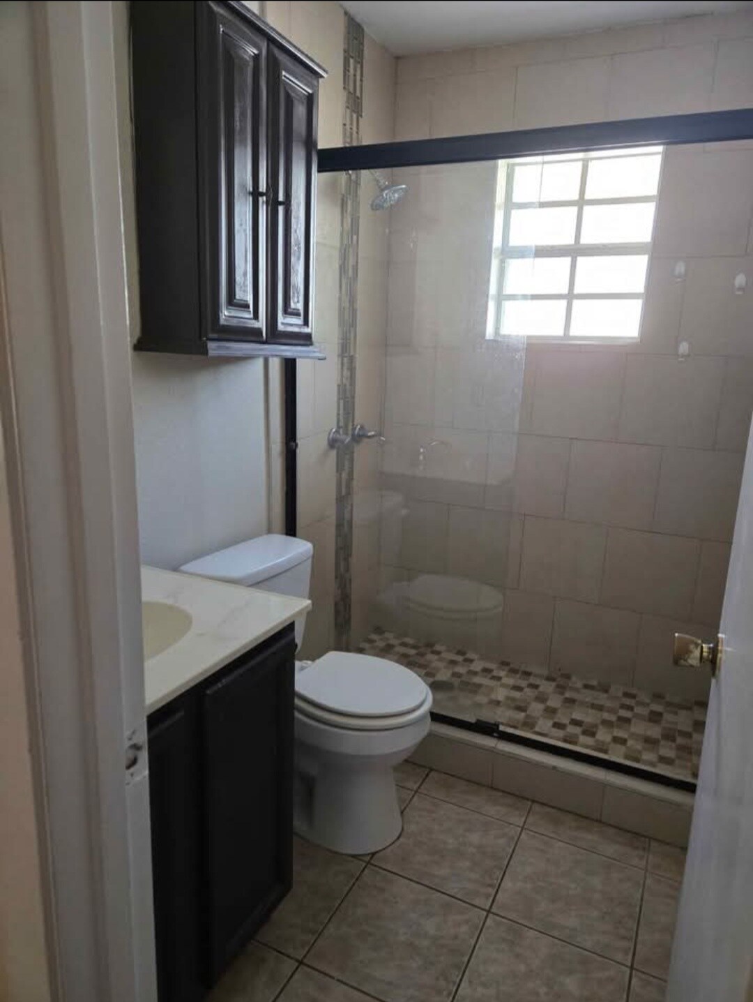 Building Photo - 404 N 29th Ave