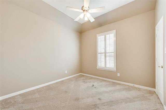 Building Photo - 3635 Eden Dr