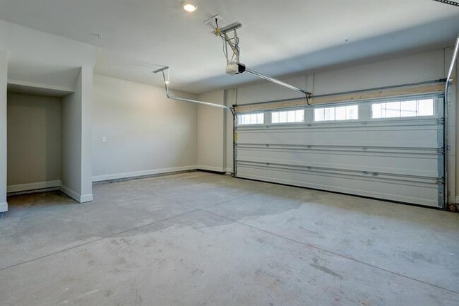 Building Photo - 1632 Switchgrass Ave SE