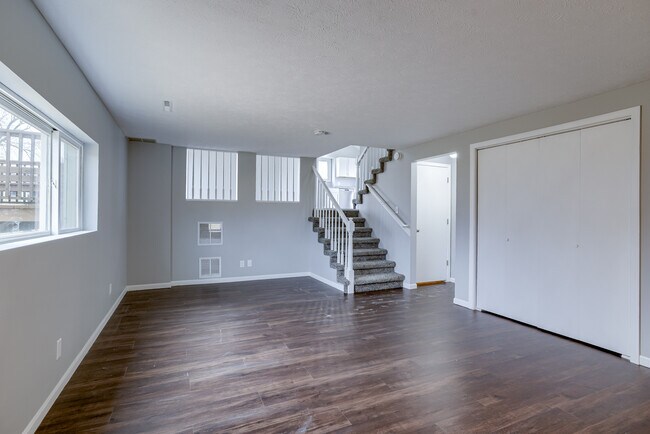 Building Photo - 12129 Wirt St