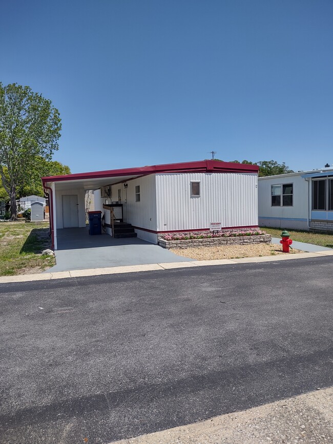 MEW [PAINT INSIDE AND OUT - 7402 Demure Ln