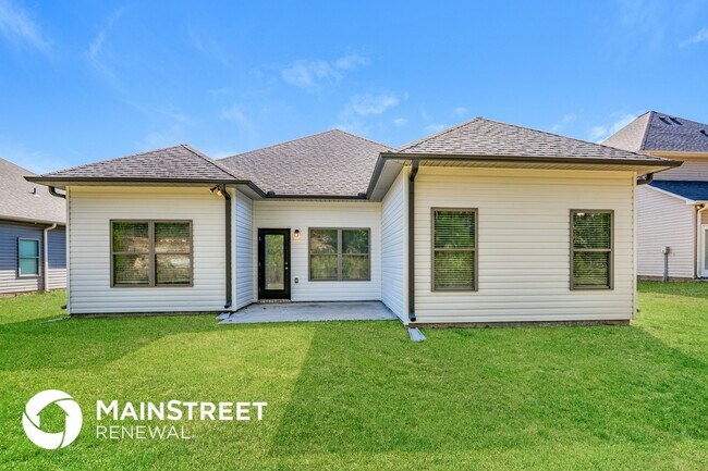 Building Photo - 1400 Brookhaven Dr