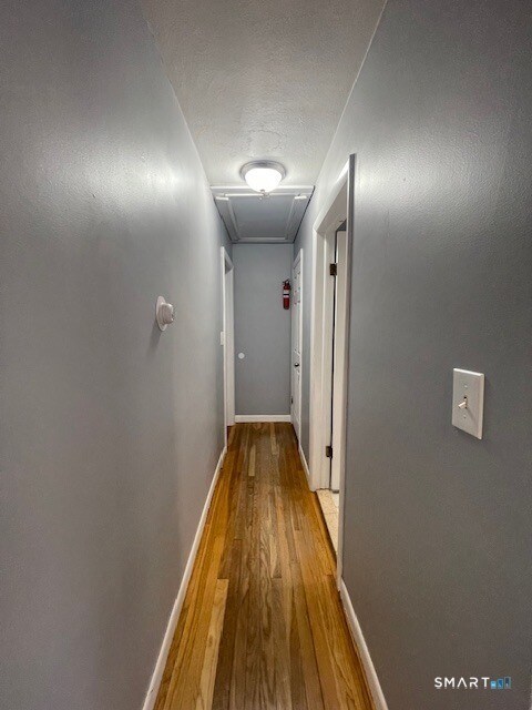 Building Photo - 16 Bluff Rd