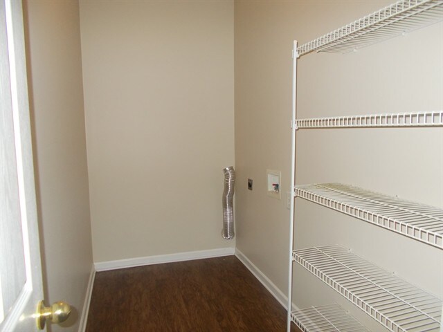 Building Photo - 2101 Trace Creek Dr