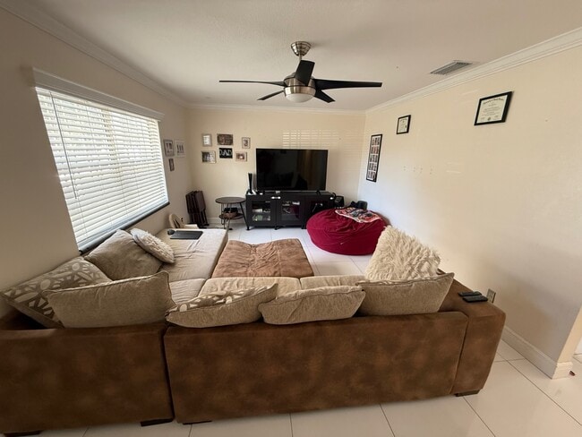 Building Photo - 2504 Ranch Lake Cir