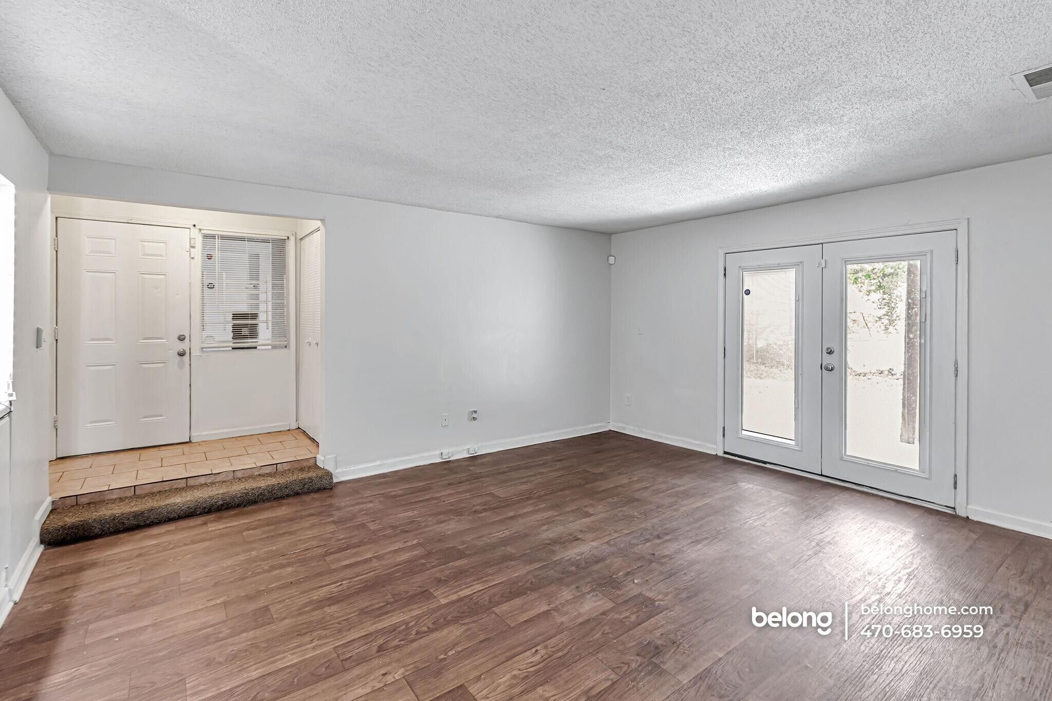 Building Photo - 3575 Oakvale Rd