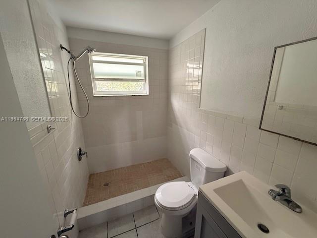 Building Photo - 123 N 61st Ave