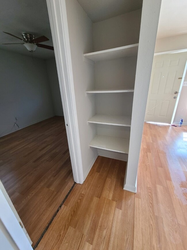 Building Photo - 500 Austin Rd