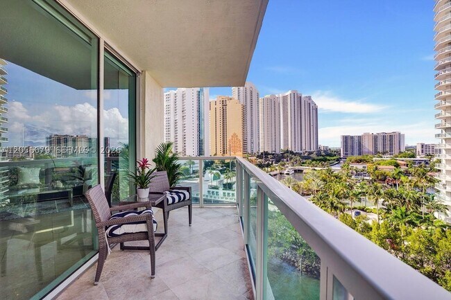 Building Photo - 150 Sunny Isles Blvd