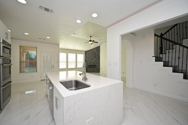 Building Photo - 10607 Pilkington Dr