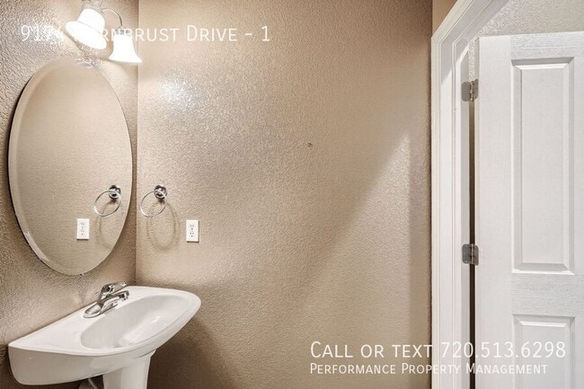 Building Photo - 9174 Kornbrust Dr