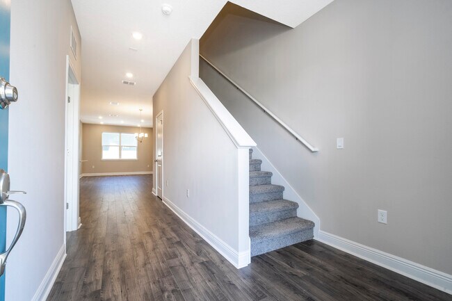Building Photo - 16332HVS