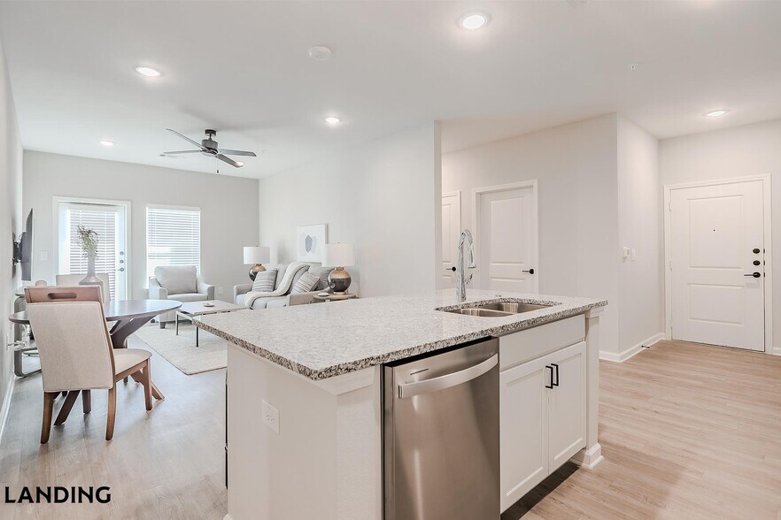 Building Photo - 1650 Harris Hill Rd