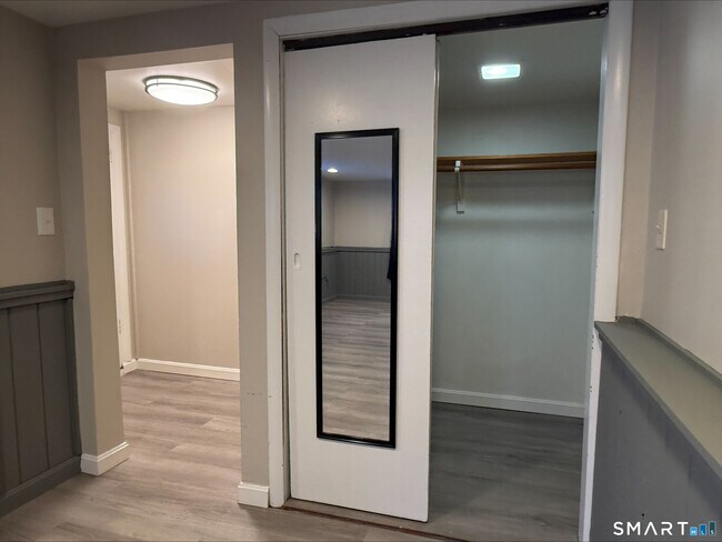 Building Photo - 51 N Orchard St