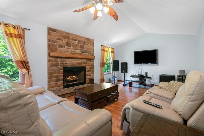 Building Photo - 4038 W Abbey Cir