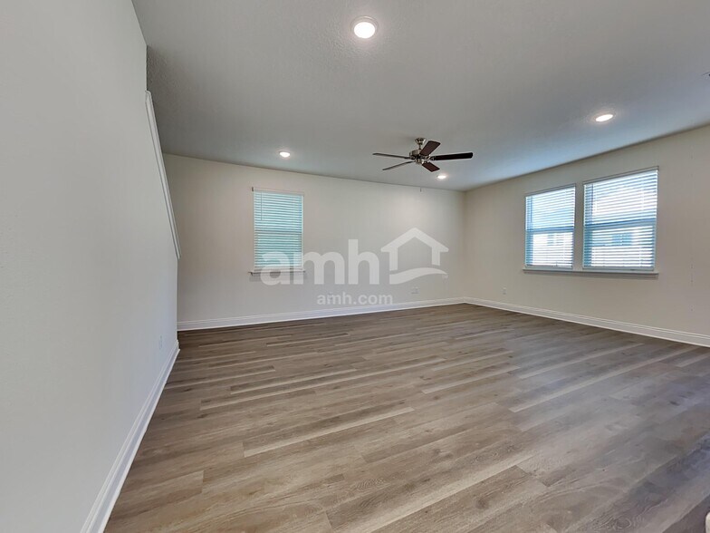 Building Photo - 2767 Robinson Rnch Rd