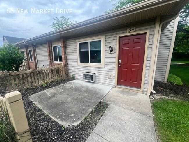 Building Photo - 68 New Market Dr