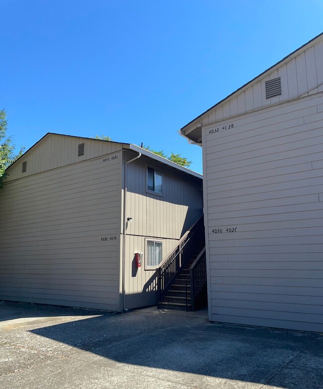 Building Photo - Springwood Terrace