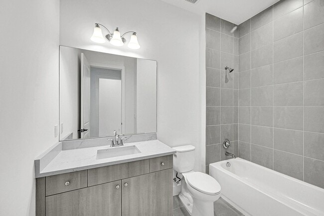 Building Photo - 9524 St Germain Dr