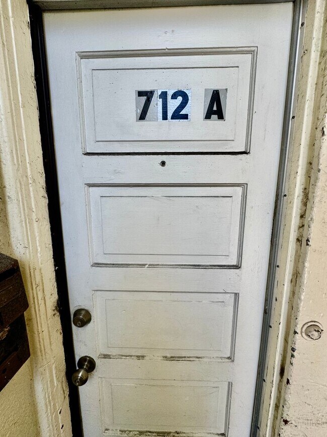 Building Photo - 712-716 Natoma Street