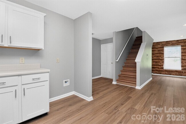 Building Photo - 7348 Mitzi Deborah Dr