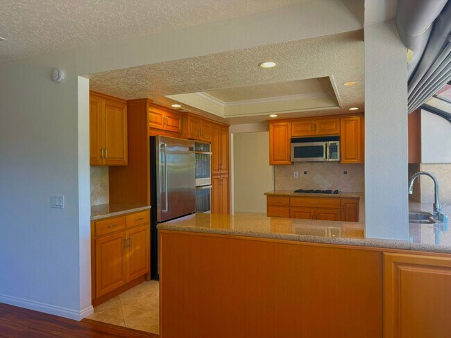 Building Photo - Welcome to Sophisticated Living in Prestigious Carmel Valley