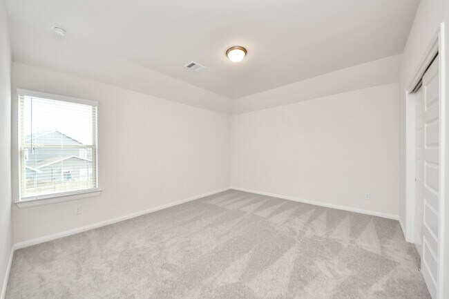 Building Photo - 8006 Cypress Poplar Ct