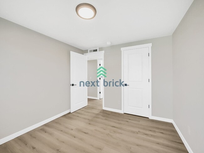 Building Photo - Beautiful 3 beds, 1 bath Single Family Home is available for Rent in Renton!