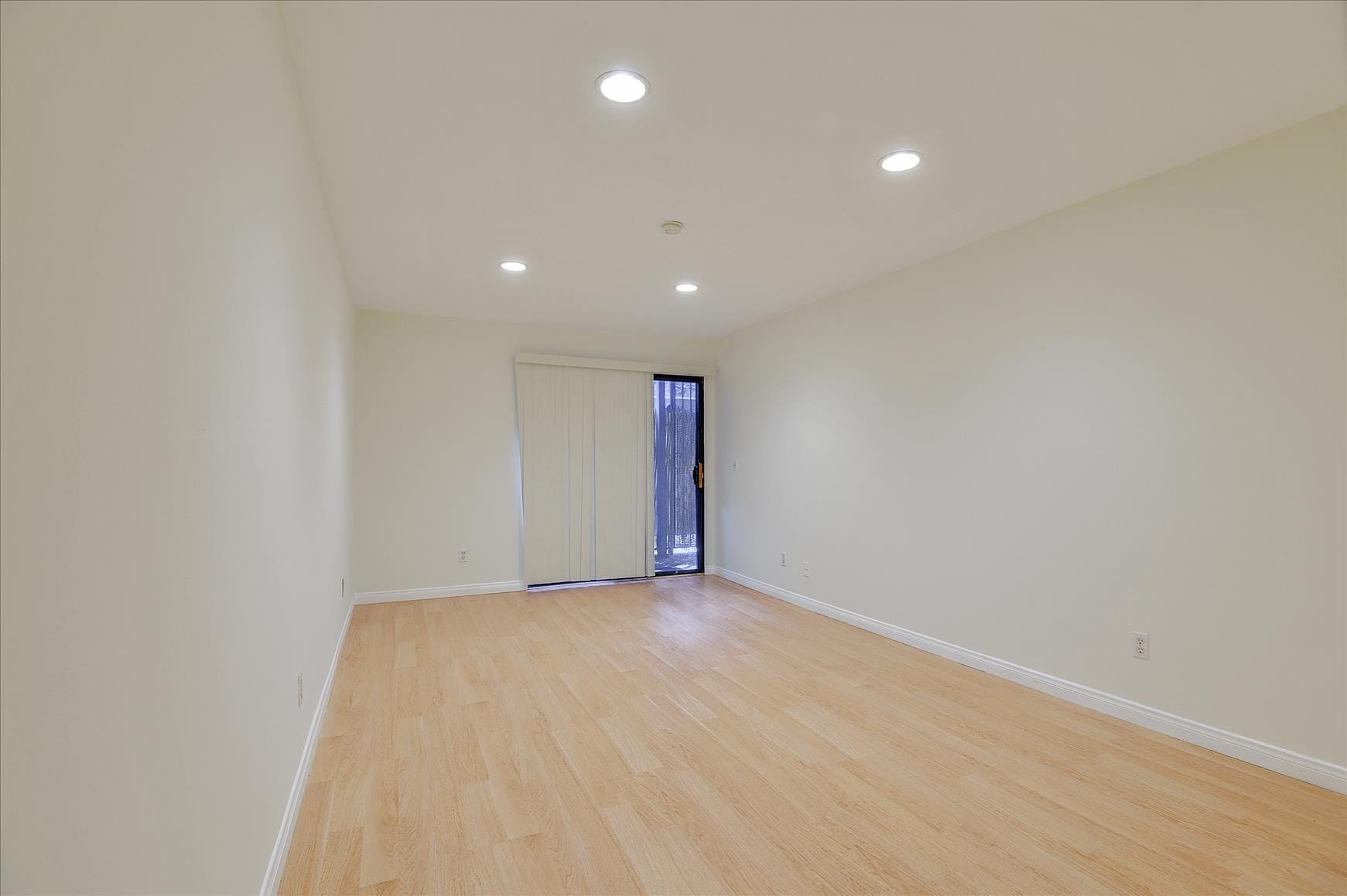 Building Photo - 1940 N Highland Ave