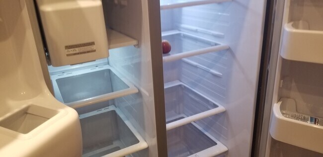 Building Photo - 1904 Heywood St