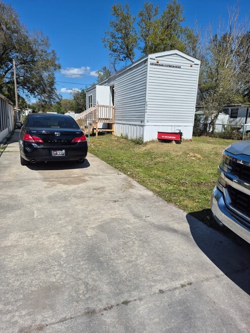 Building Photo - 2920 Dover Ln