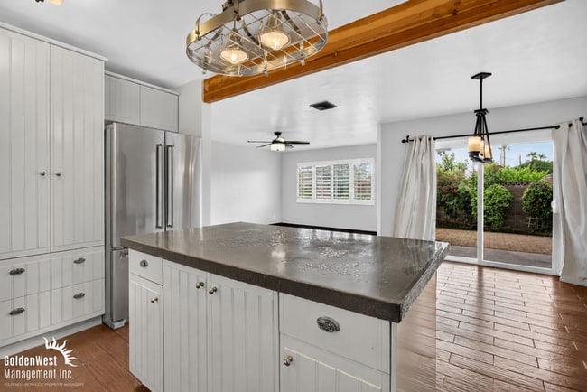 Building Photo - Charming 3Bdm 2Ba Home with Private Backyard in Phoenix!