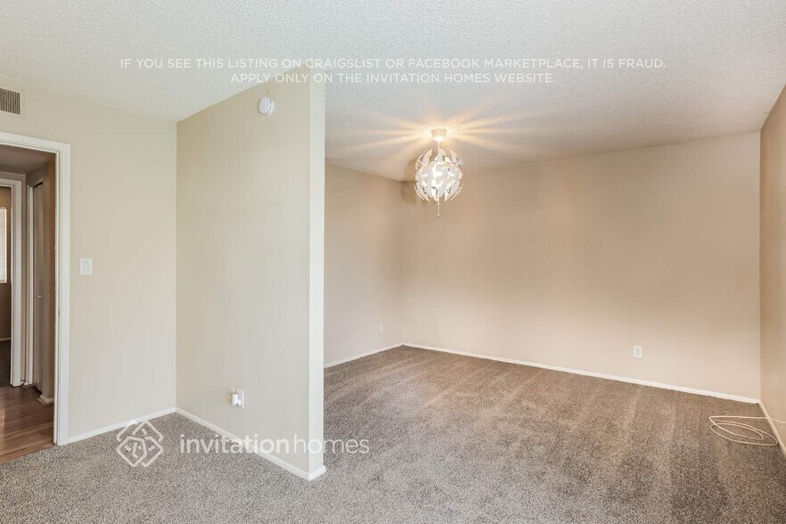 Building Photo - 1643 W Muriel Dr