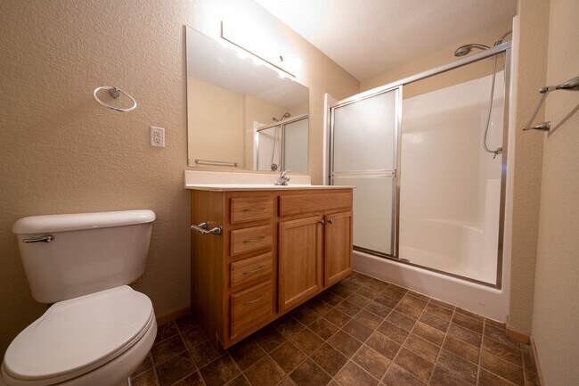 Building Photo - 16520 Tranquility Ct