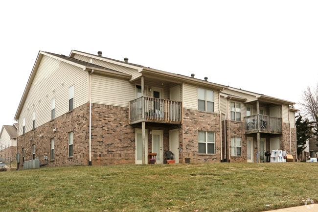 Building Photo - Derbytowne Apartments