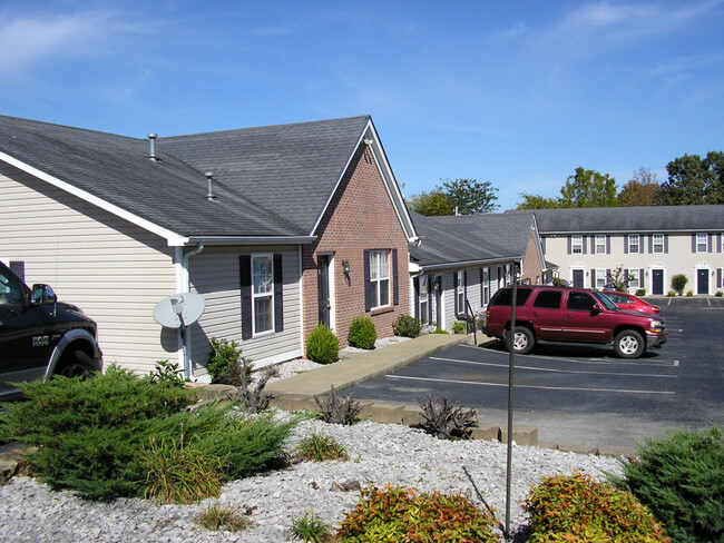 Building Photo - 1960 Stonehenge Avenue