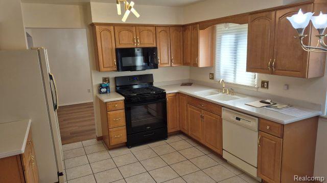 Building Photo - 42455 Bishop Rd