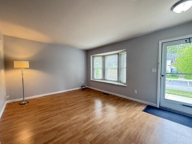 Building Photo - 3485 Burbank Dr