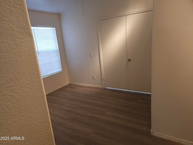 Building Photo - 1321 W Butler Dr